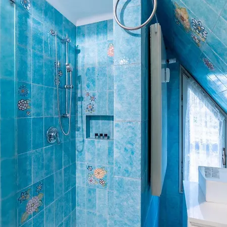 Penthouse 10 Minutes From The Duomo Bed & Breakfast Milán